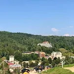 Alpejskie House Σαλέ
